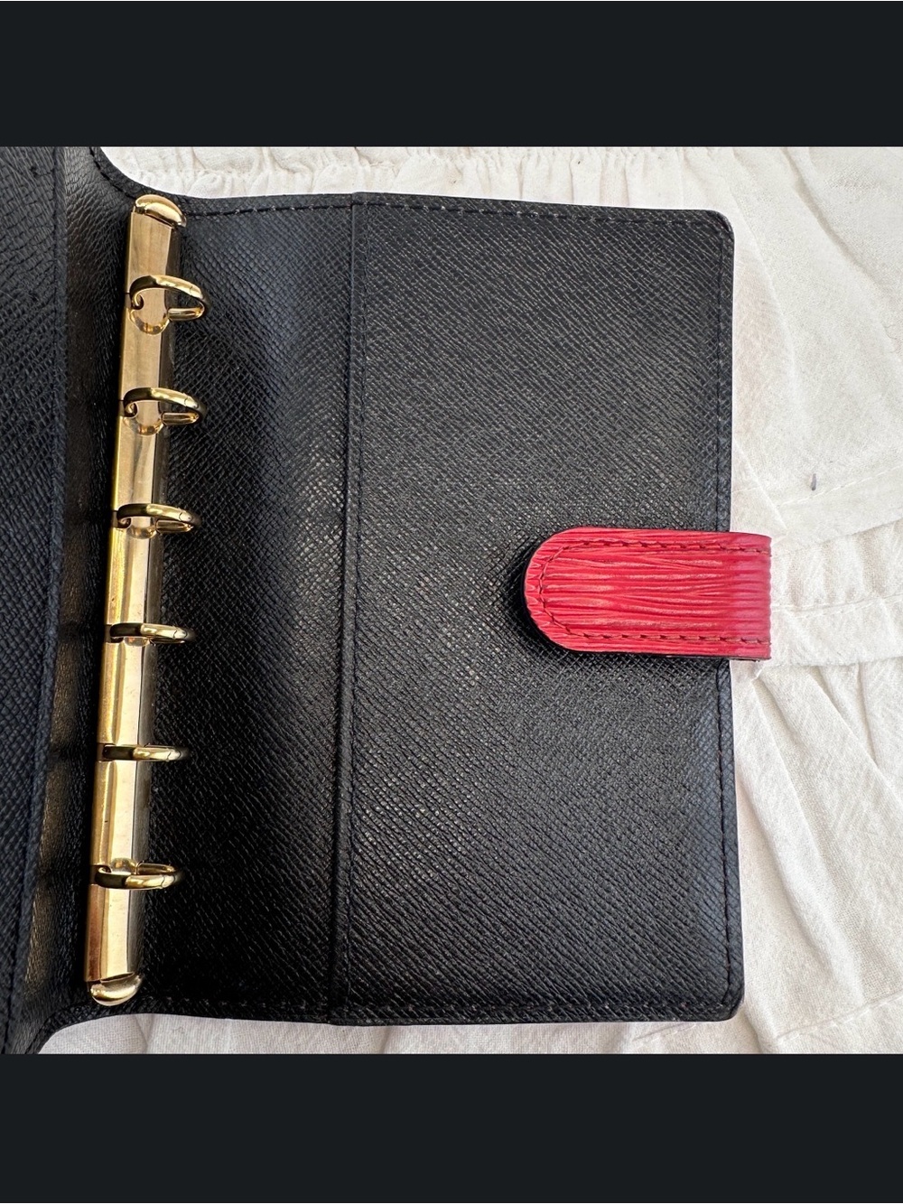 AUTHENTIC Louis Vuitton Agenda. Red. - Picture 15 of 16